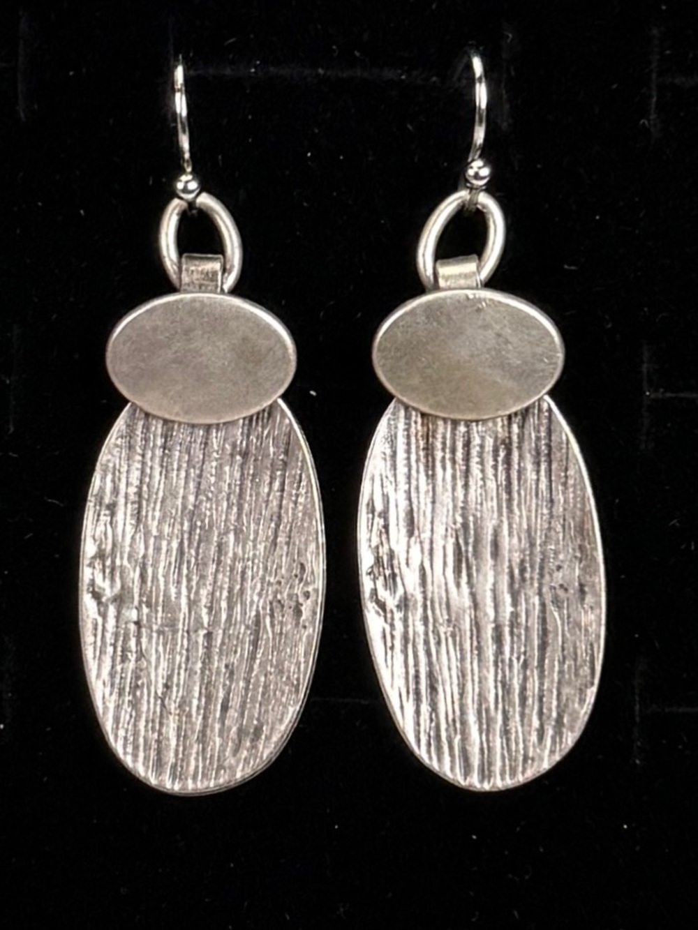 Vintage aged, Silvertone brutalist etched weighted pierced earrings